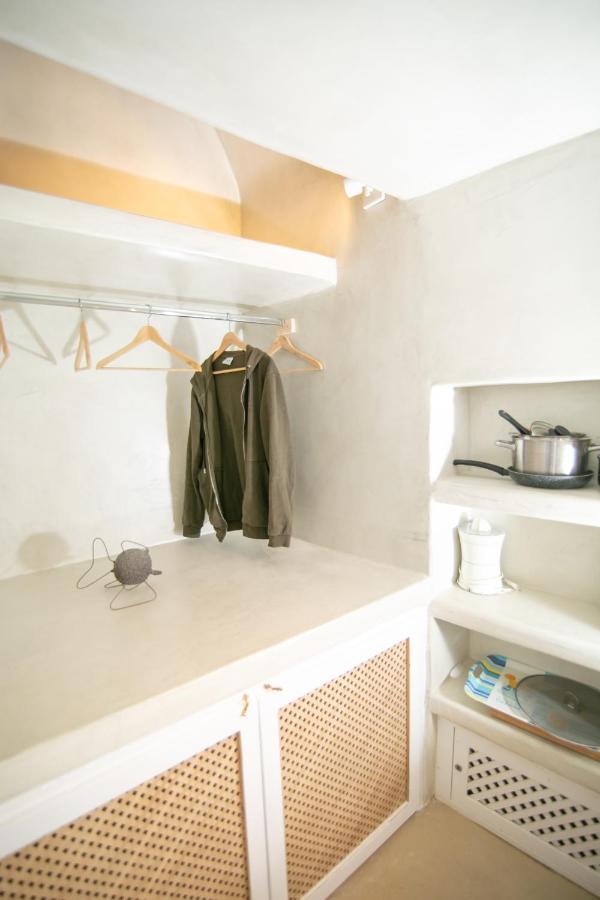 דירות אויה Menias Cave House מראה חיצוני תמונה